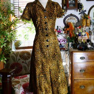 Vivien of Holloway 1940's Style Leopard Print Tea Dress Size Small